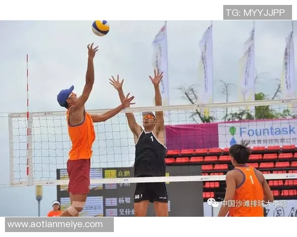 重庆排球队灵活性展现出色大满贯点评引发广泛关注与讨论